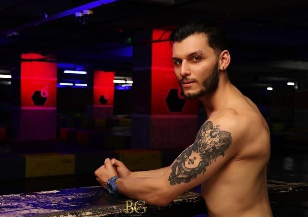 WhatsApp Image 2024-09-24 at 8.59.38 PM (3)